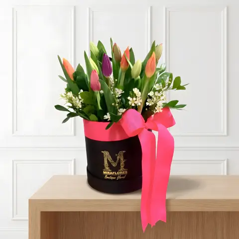 Box Negro Tulipanes Bicolor Fucsia y Naranja